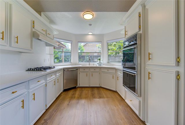 902 Mesa Terrace Drive, Katy, TX 77450