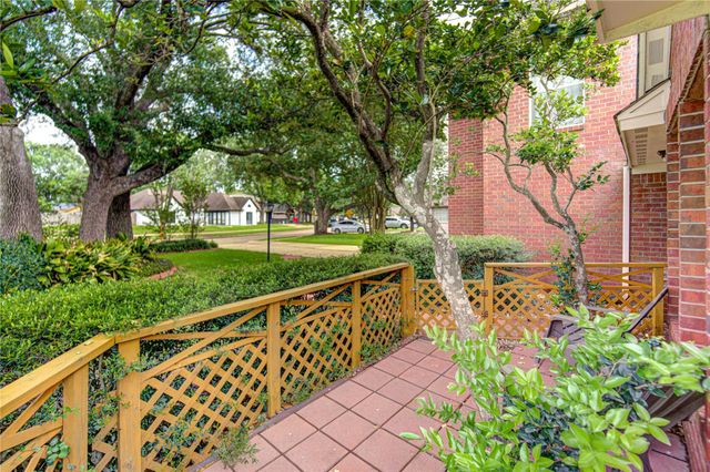 902 Mesa Terrace Drive, Katy, TX 77450