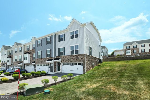 1058 ROSECROFT LN #25, York, PA 17403