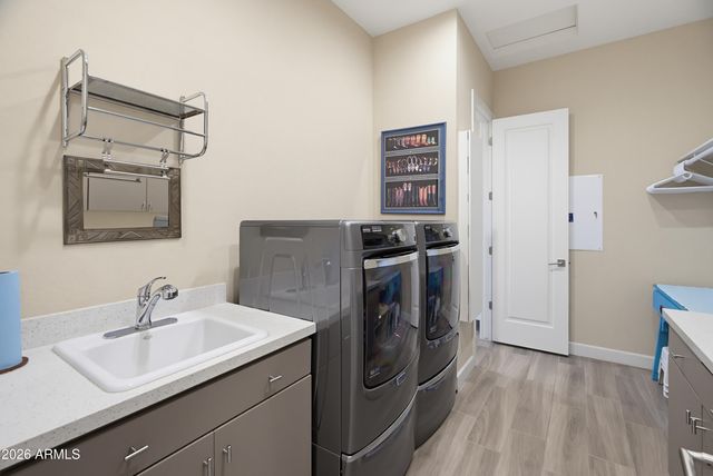 37087 NE GREYTHORN Circle, Carefree, AZ 85377