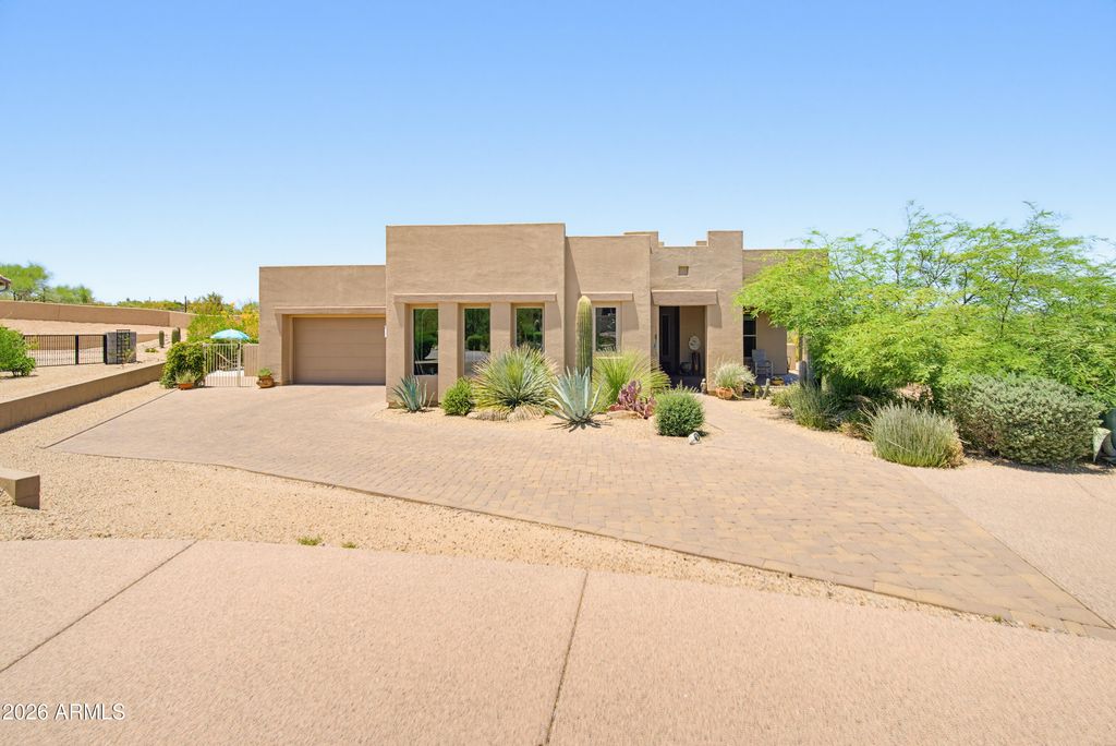 37087 NE GREYTHORN Circle, Carefree, AZ 85377 — photo 4