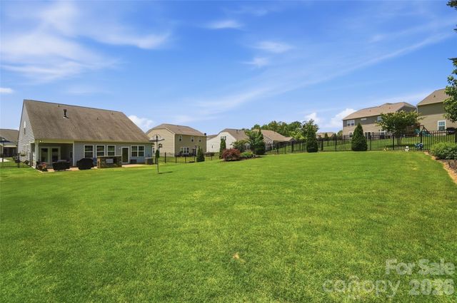 2130 Abundance Lane, Waxhaw, NC 28173