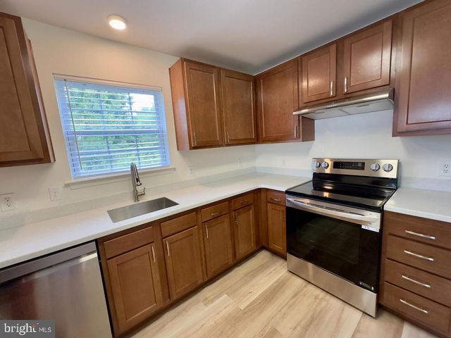 70 SEQUOIA, Berlin, NJ 08009