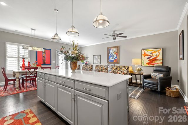 2023 Sage Park Drive, Charlotte, NC 28217