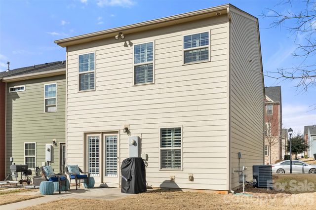 2023 Sage Park Drive, Charlotte, NC 28217