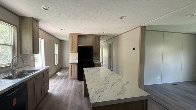 3230 Scaffold Cane Road, Berea, KY 40403