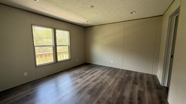 3230 Scaffold Cane Road, Berea, KY 40403