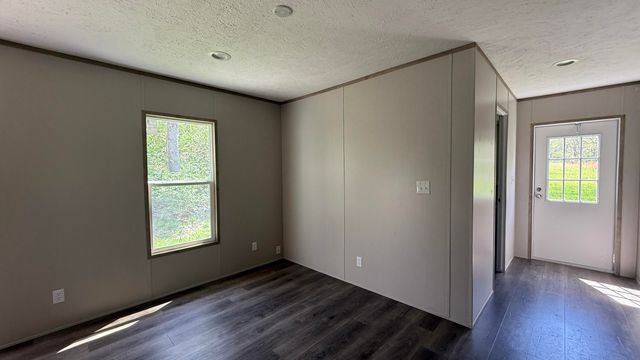 3230 Scaffold Cane Road, Berea, KY 40403