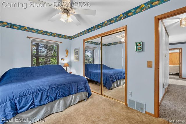 30691 Rainbow Drive, New Hudson, MI 48165