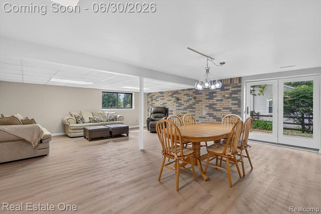 30691 Rainbow Drive, New Hudson, MI 48165