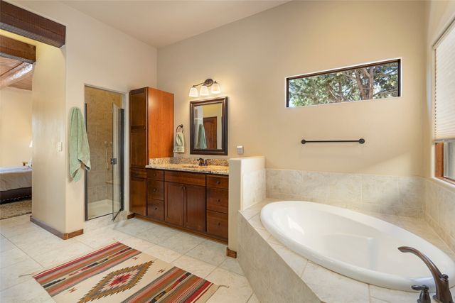 9 E Avenida Sebastian, Santa Fe, NM 87506