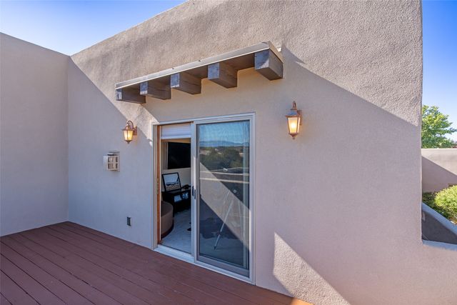 9 E Avenida Sebastian, Santa Fe, NM 87506