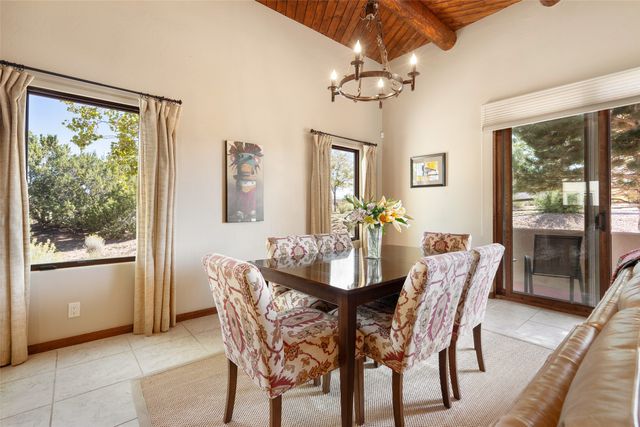 9 E Avenida Sebastian, Santa Fe, NM 87506