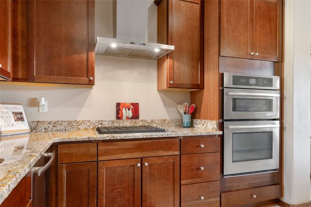 9 E Avenida Sebastian, Santa Fe, NM 87506