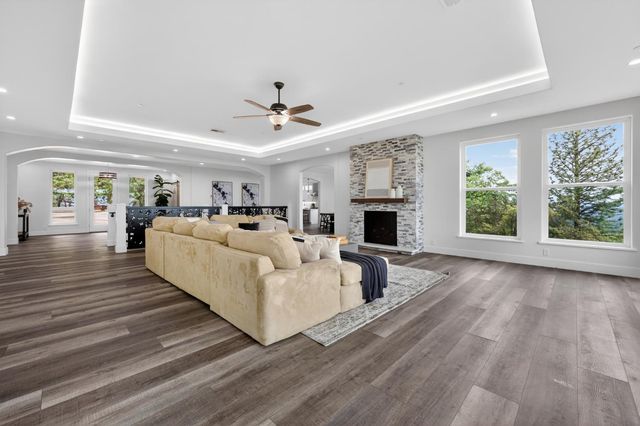 4860 Questa Mirada Ct, Camino, CA 95709