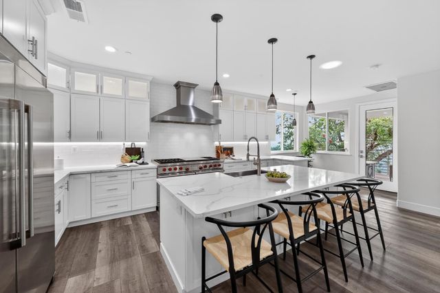 4860 Questa Mirada Ct, Camino, CA 95709