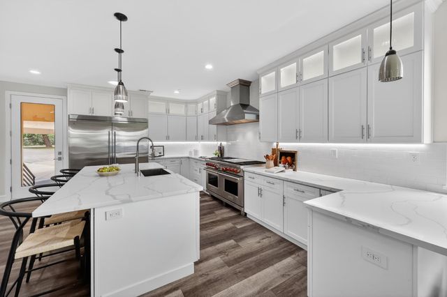 4860 Questa Mirada Ct, Camino, CA 95709