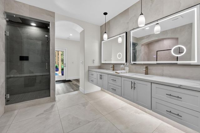 4860 Questa Mirada Ct, Camino, CA 95709