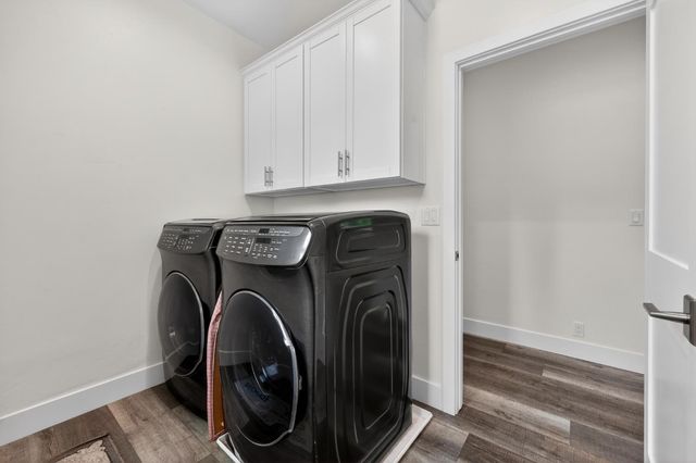 4860 Questa Mirada Ct, Camino, CA 95709