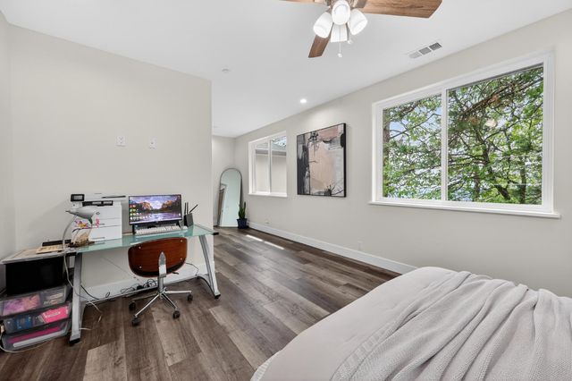 4860 Questa Mirada Ct, Camino, CA 95709