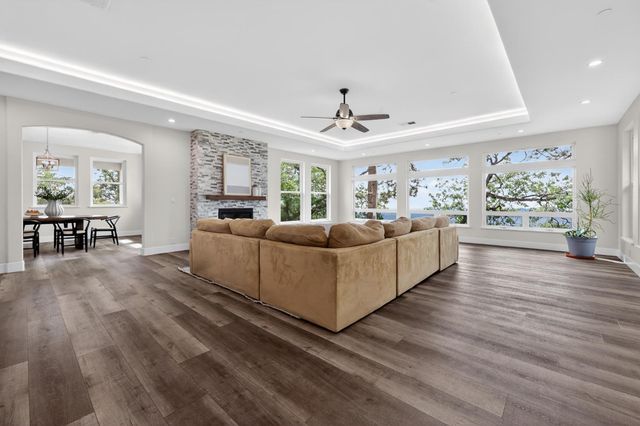 4860 Questa Mirada Ct, Camino, CA 95709