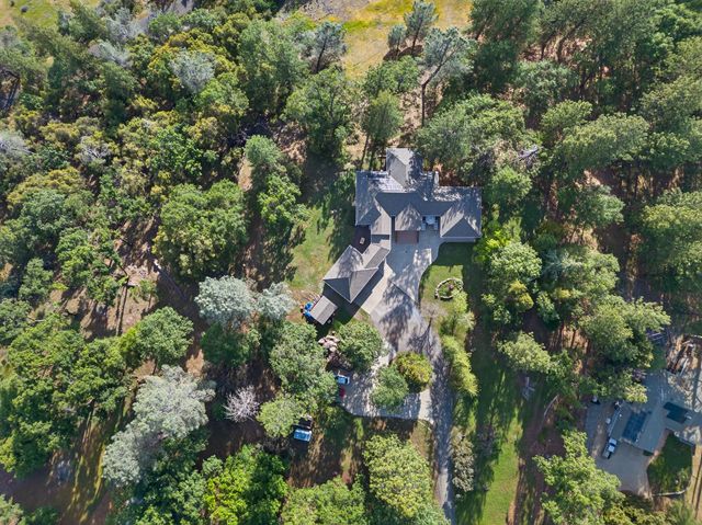 4860 Questa Mirada Ct, Camino, CA 95709