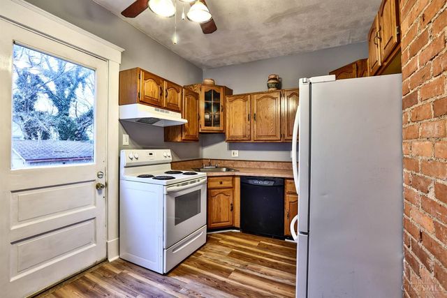 3232 Montana Avenue, Cincinnati, OH 45211