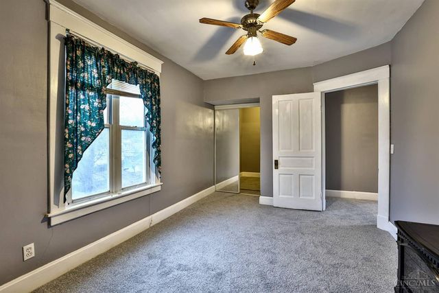 3232 Montana Avenue, Cincinnati, OH 45211