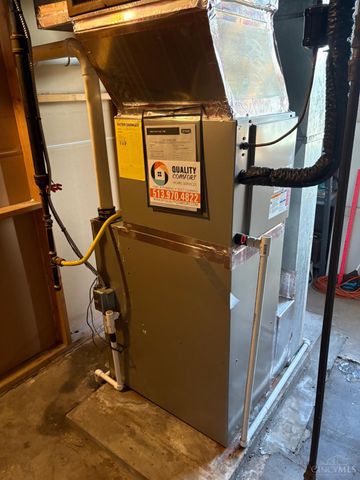 3232 Montana Avenue, Cincinnati, OH 45211