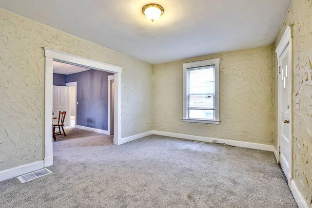 3232 Montana Avenue, Cincinnati, OH 45211