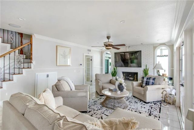 1736 Peacock, Fullerton, CA 92833
