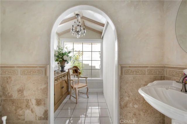 1736 Peacock, Fullerton, CA 92833