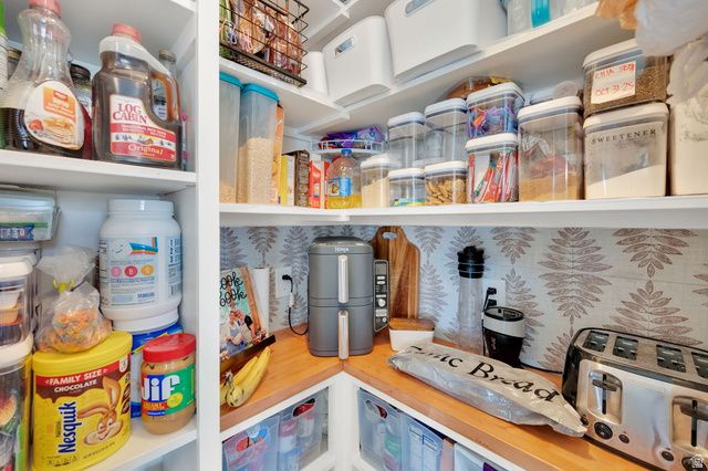2442 E HITCHING POST DR, Eagle Mountain, UT 84005