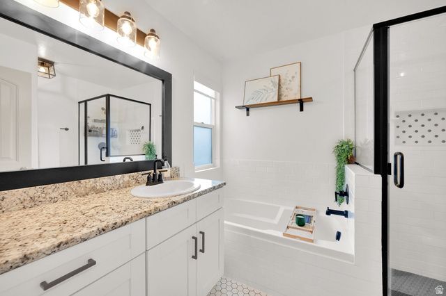2442 E HITCHING POST DR, Eagle Mountain, UT 84005