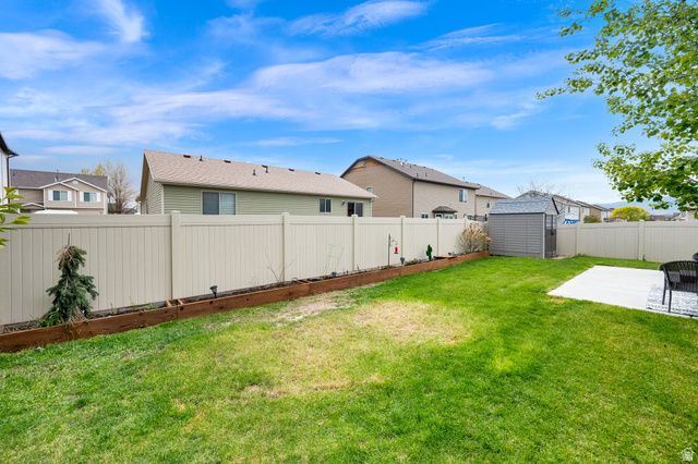 2442 E HITCHING POST DR, Eagle Mountain, UT 84005