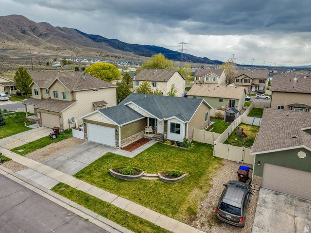 2442 E HITCHING POST DR, Eagle Mountain, UT 84005