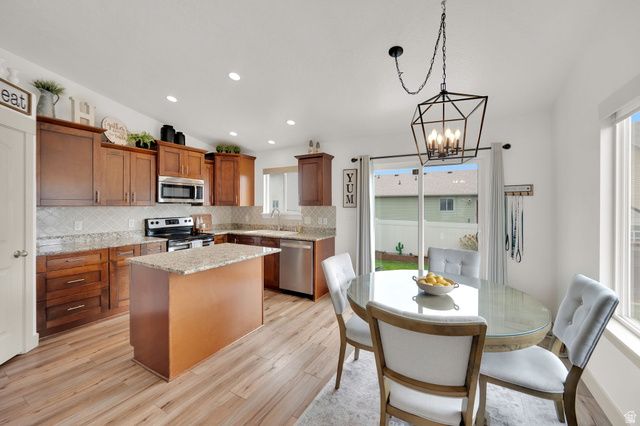 2442 E HITCHING POST DR, Eagle Mountain, UT 84005
