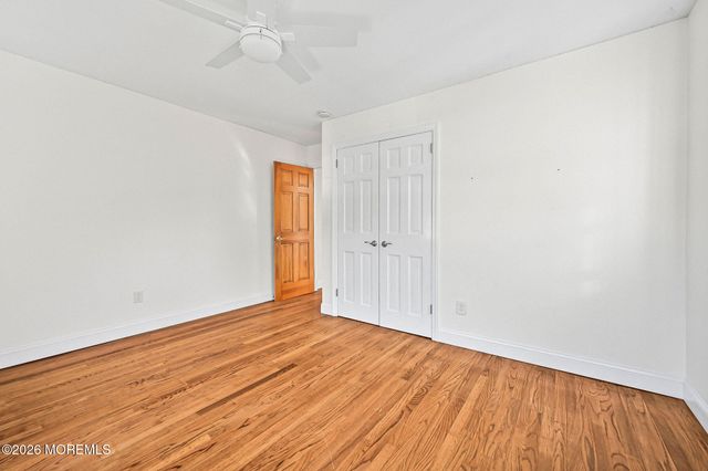 12 Tanglewood Road, Middletown, NJ 07748