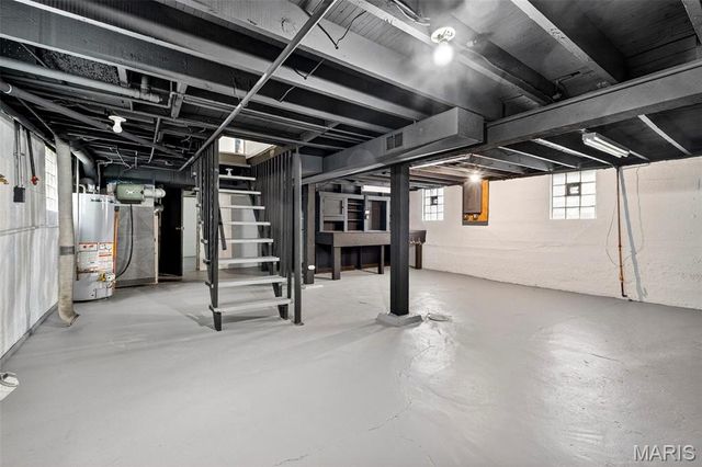 4601 Ray Avenue, St Louis, MO 63116