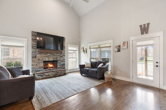 4517 Garcia Blvd, Murfreesboro, TN 37128