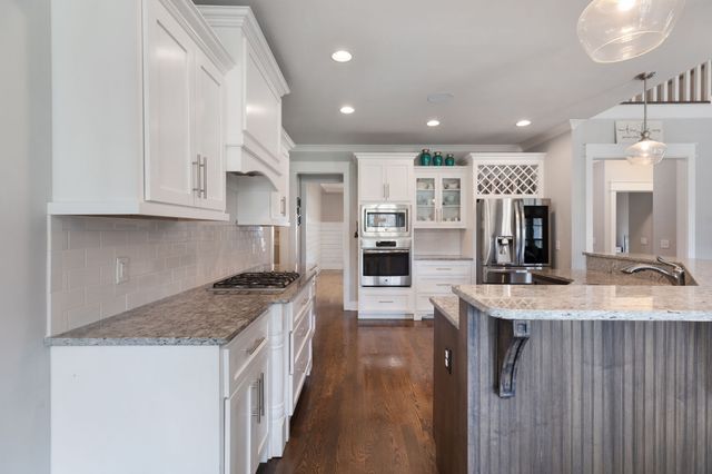4517 Garcia Blvd, Murfreesboro, TN 37128