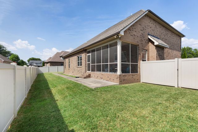 4517 Garcia Blvd, Murfreesboro, TN 37128