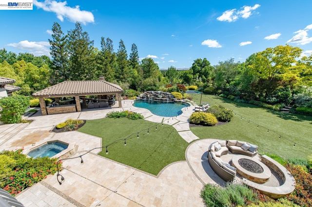 2794 W Ruby Hill Dr, Pleasanton, CA 94566