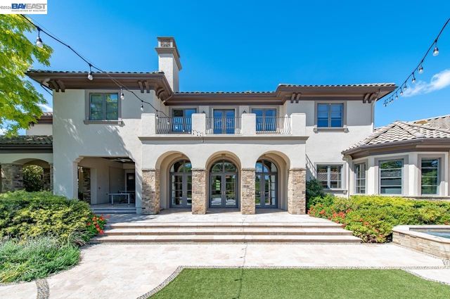 2794 W Ruby Hill Dr, Pleasanton, CA 94566