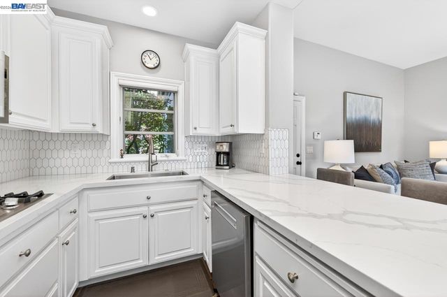 2794 W Ruby Hill Dr, Pleasanton, CA 94566
