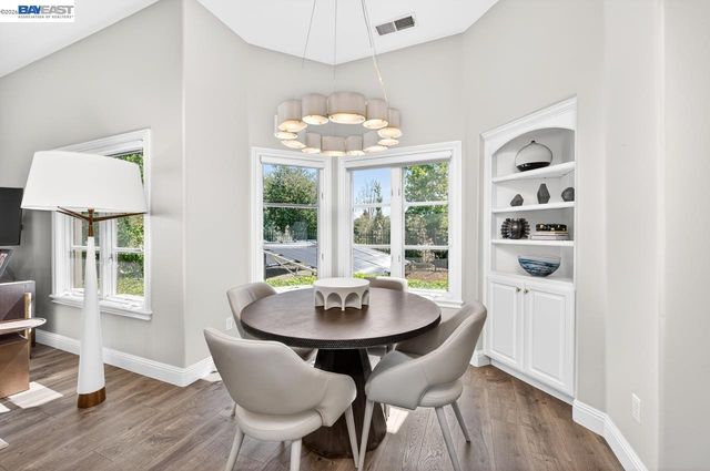2794 W Ruby Hill Dr, Pleasanton, CA 94566