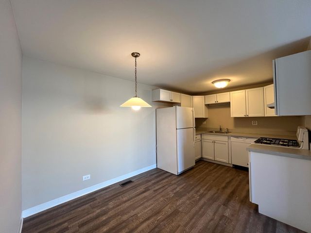 116 Cotuit Court 1312, Schaumburg, IL 60193