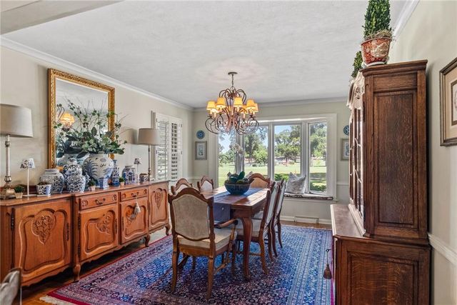 3512 W 71st Street, Prairie Village, KS 66208