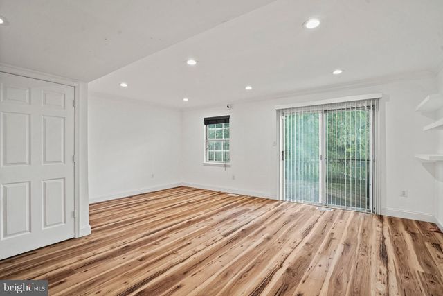8304 MOUNTAIN ASH WAY, Gaithersburg, MD 20879