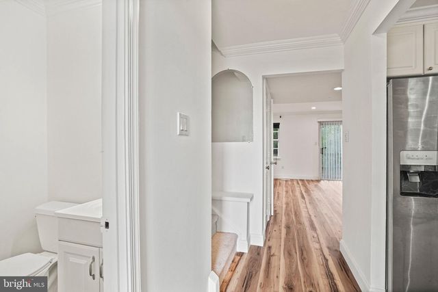 8304 MOUNTAIN ASH WAY, Gaithersburg, MD 20879